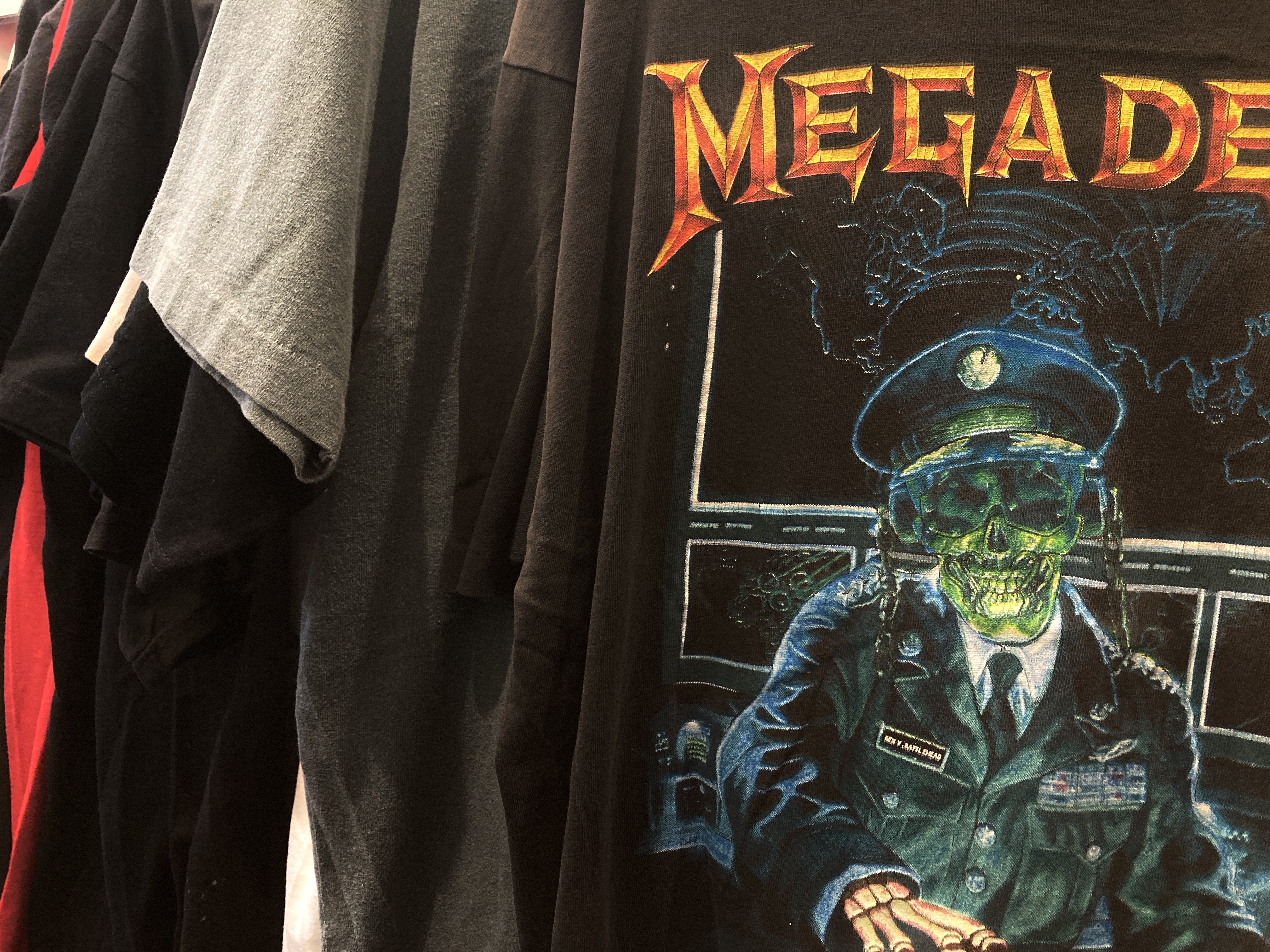 古着】見逃し厳禁！バンドTシャツ価格見直し品店頭放出！ : ディスク