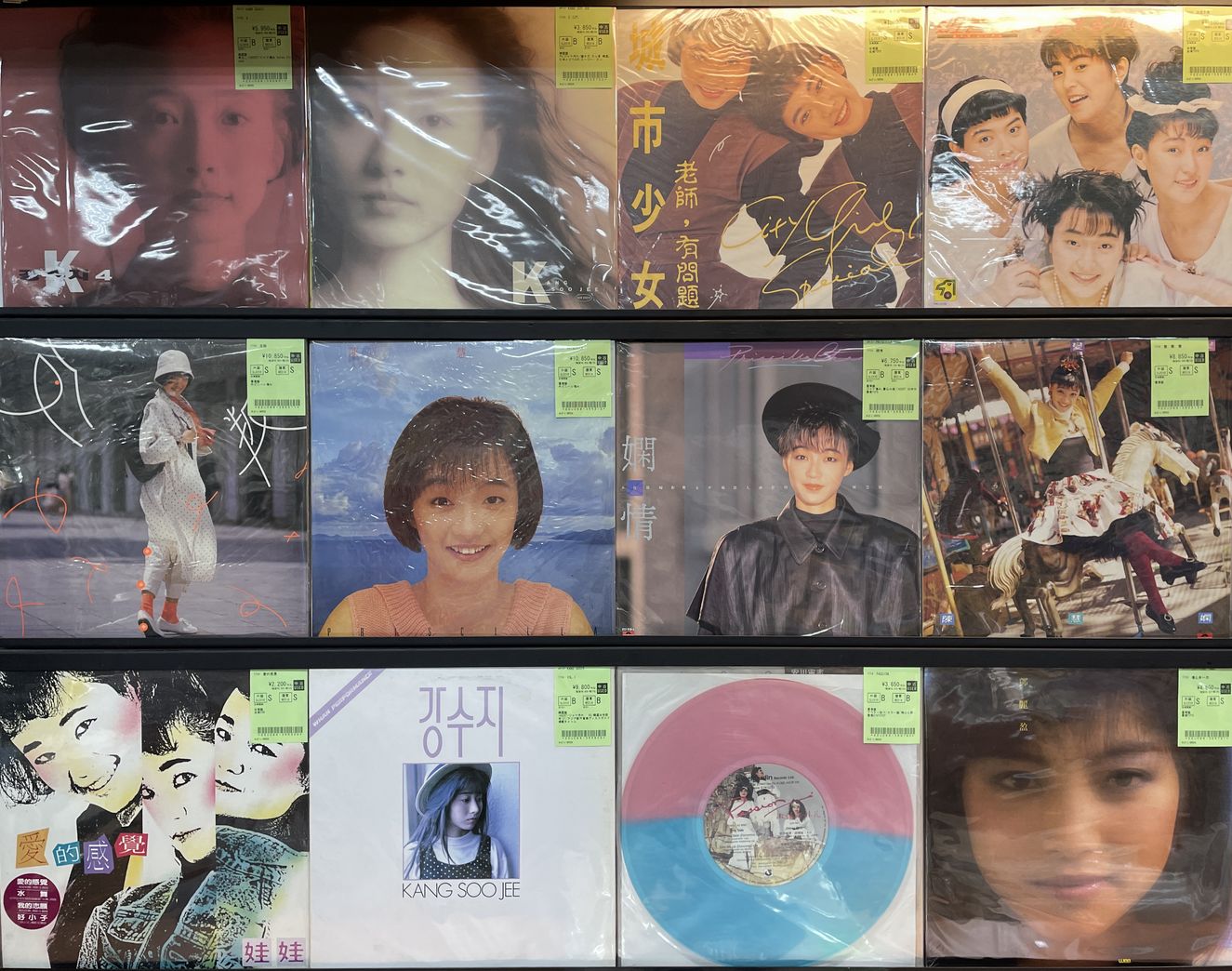 チャングンソク  2013 カレンダー　統一果汁　中国公演限定　特典　レア　非売 511CuqI4RfL._UF350,350_QL80_.jpg