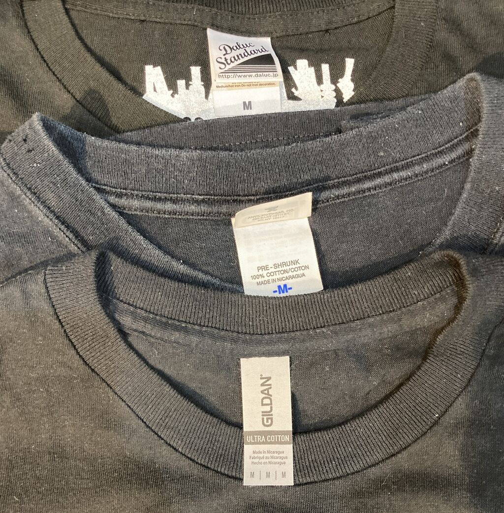 ヤフオク出品中】□バンドTシャツ 大量 まとめ売り！ ヘヴィメタル