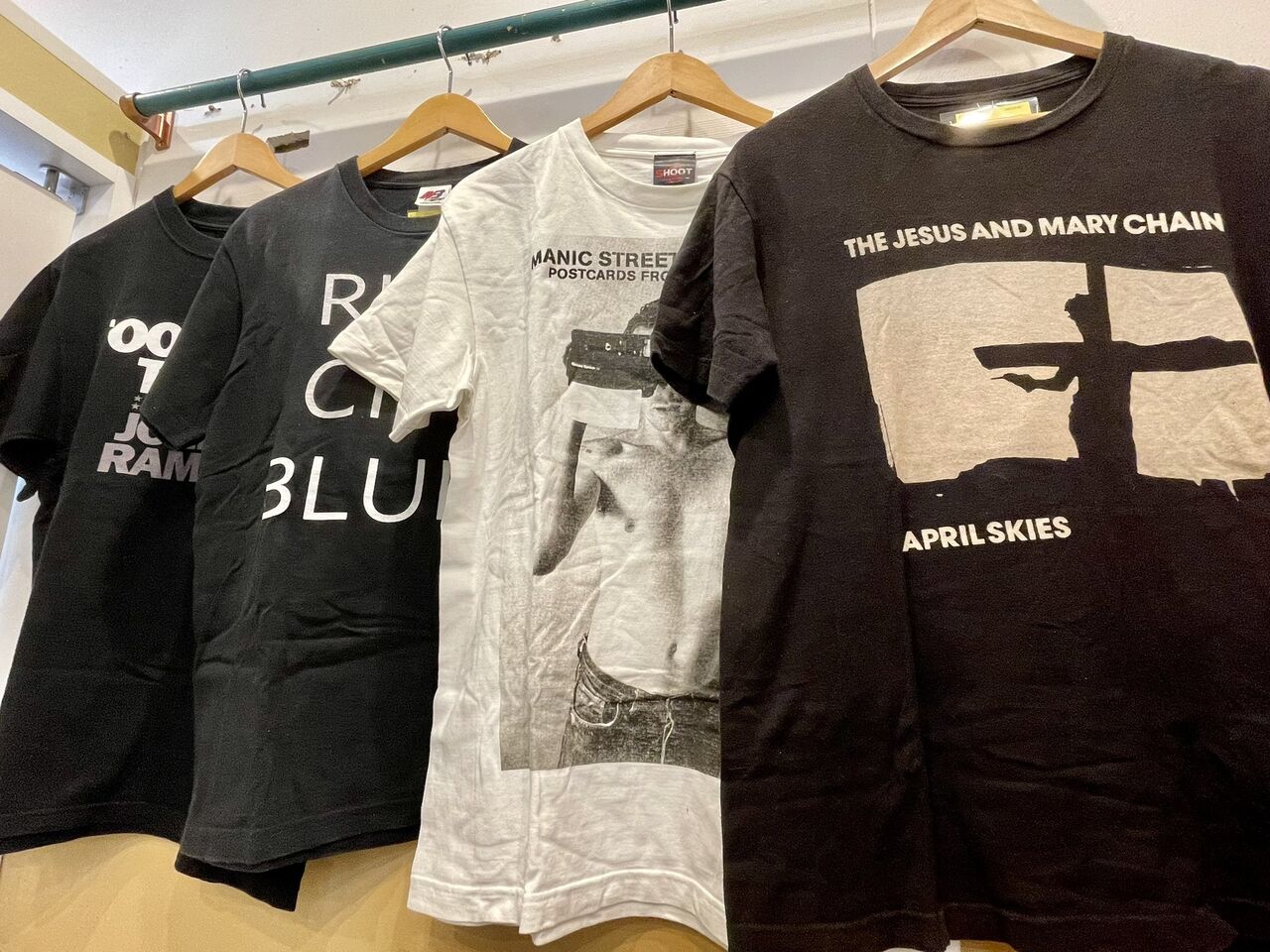 古着】ネクストヴィンテージ 00'S!! ロックTee(MY BLOODY 古着】ネクストヴィンテージ 00'S!! ロックTee(MY BLOODY