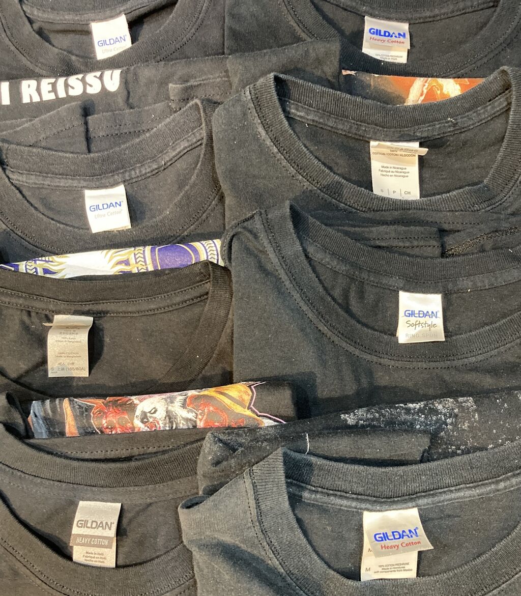 ヤフオク出品中】□バンドTシャツ 大量 まとめ売り！ ヘヴィメタル