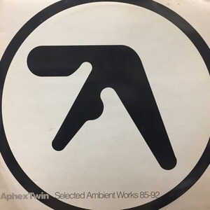Aphex Twinの貴重な12インチレコード4枚 Aphex Twinの貴重な12インチレコード4枚 LP 】 APHEX TWIN
