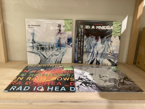 11/1(土)【中古新入荷】BEATLES,RADIOHEADをはじめロック近年盤が