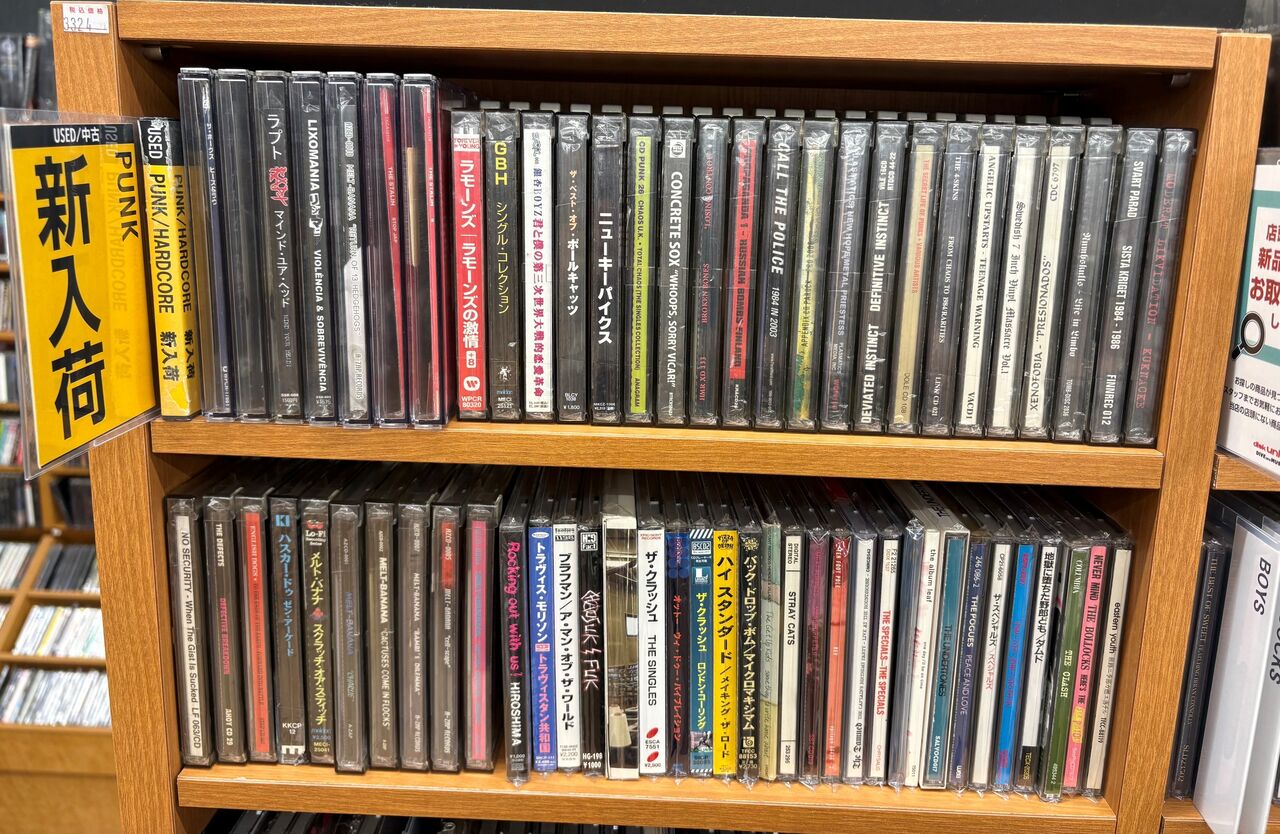 9/10(木)PUNK CD新入荷リスト！XENOFOBIA、SVART PARAD、MODERAT