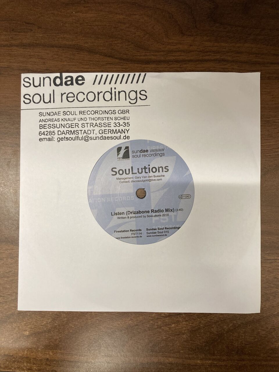 1/2(金) UKのソウル・デュオ、SOULUTIONSによる珠玉のモダン・ナンバー