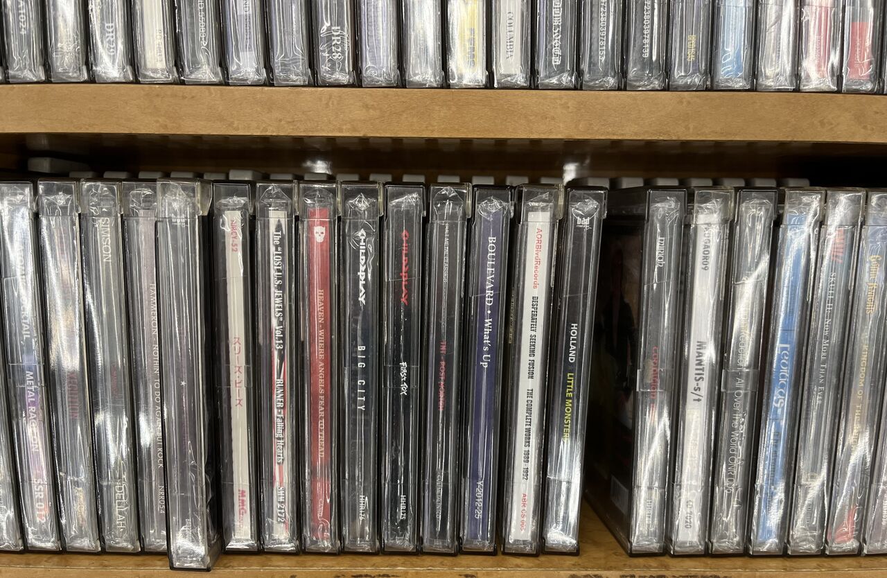 中古新入荷】メタルCD約200点店頭展示いたしました！ : ディスク