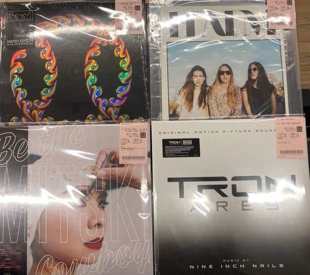 1/26（月）パティ・スミスやニルヴァーナ、ミツキなどロックレコード