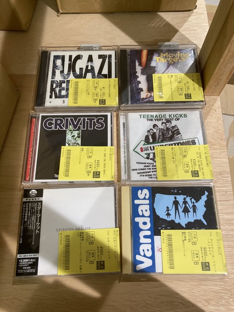 2/18(水)PUNK CD 中古新着品リスト！！200点くらいから一部抜粋です