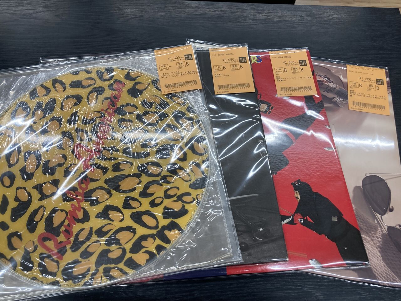 4/17(金) 【中古入荷情報】J-POPレコード入荷情報更新♪ 中島美嘉/浜崎