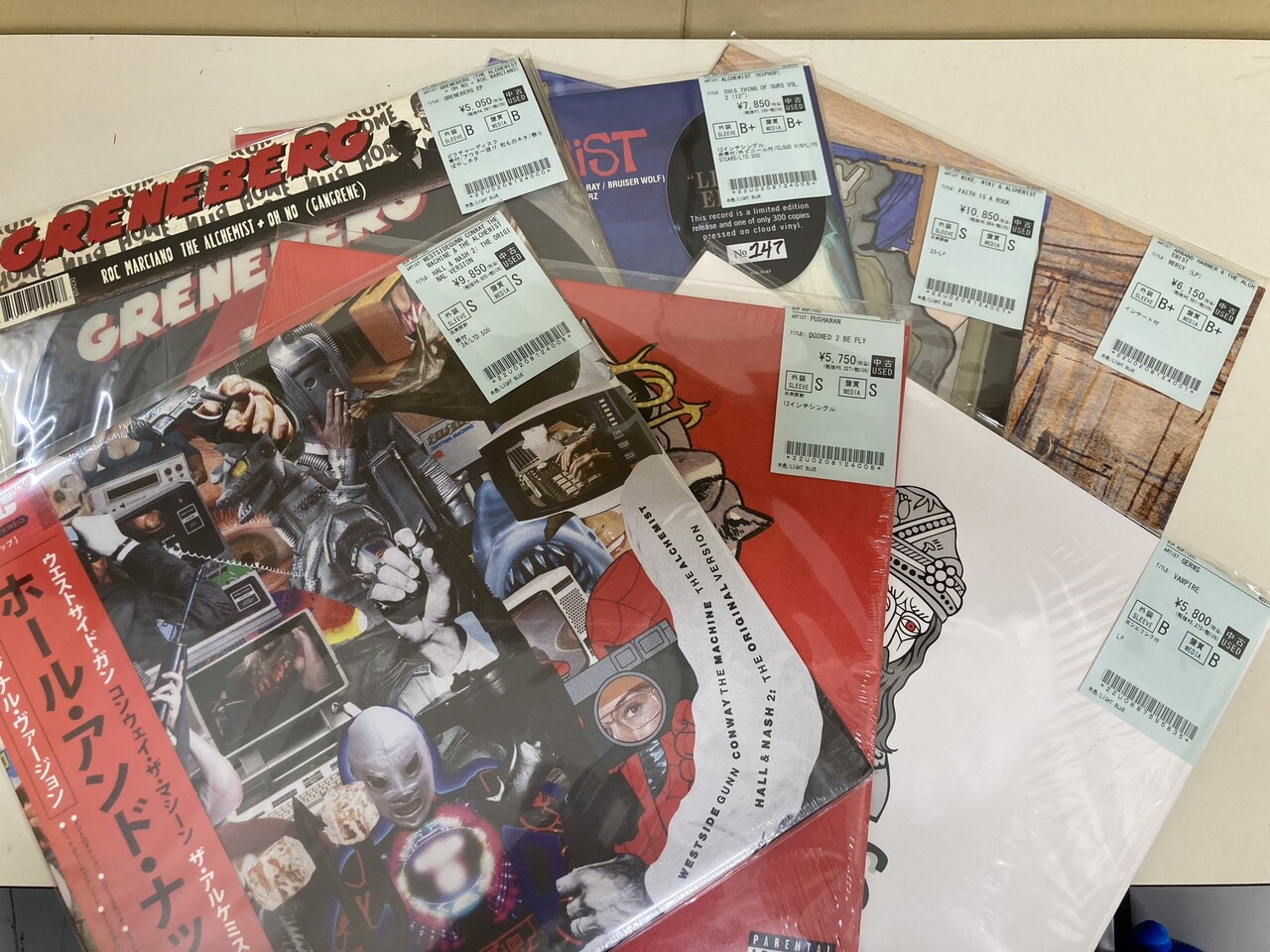 ○ヒップホップ中古新入荷情報○高額レコード大量入荷ご紹介