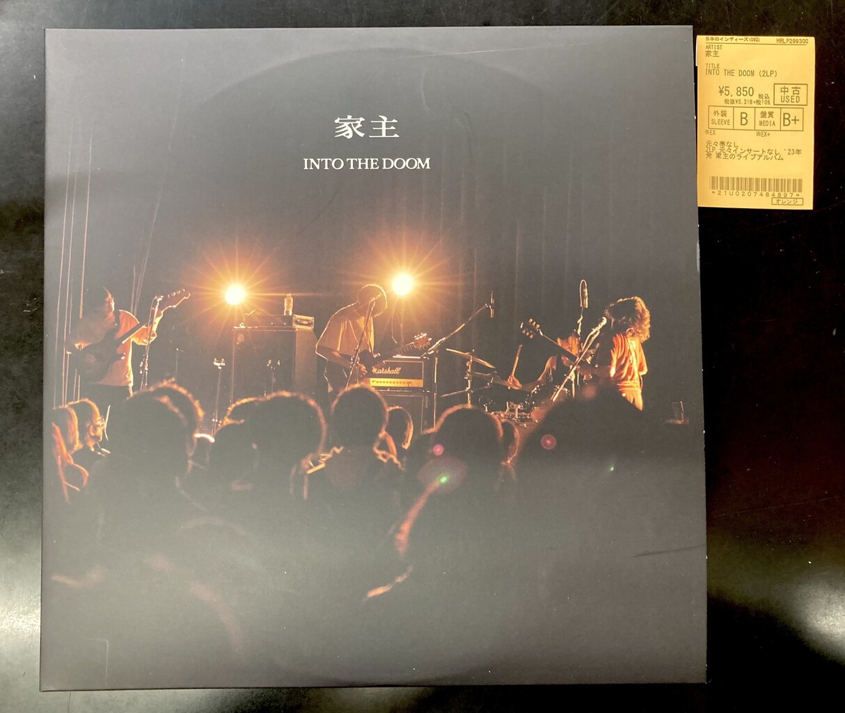⭐中古新入荷情報⭐】家主『INTO THE DOOM』（2LP）今や日本の