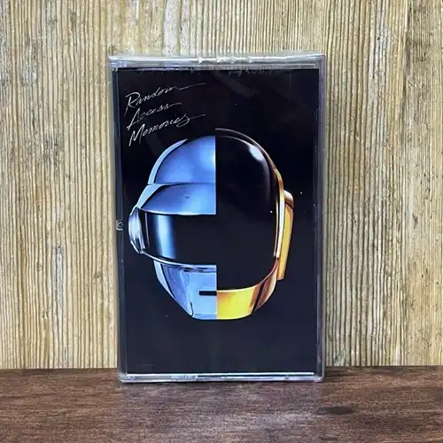 CLUB/DANCE新入荷情報】初回生産分が即完売、未入荷だったDAFT PUNK