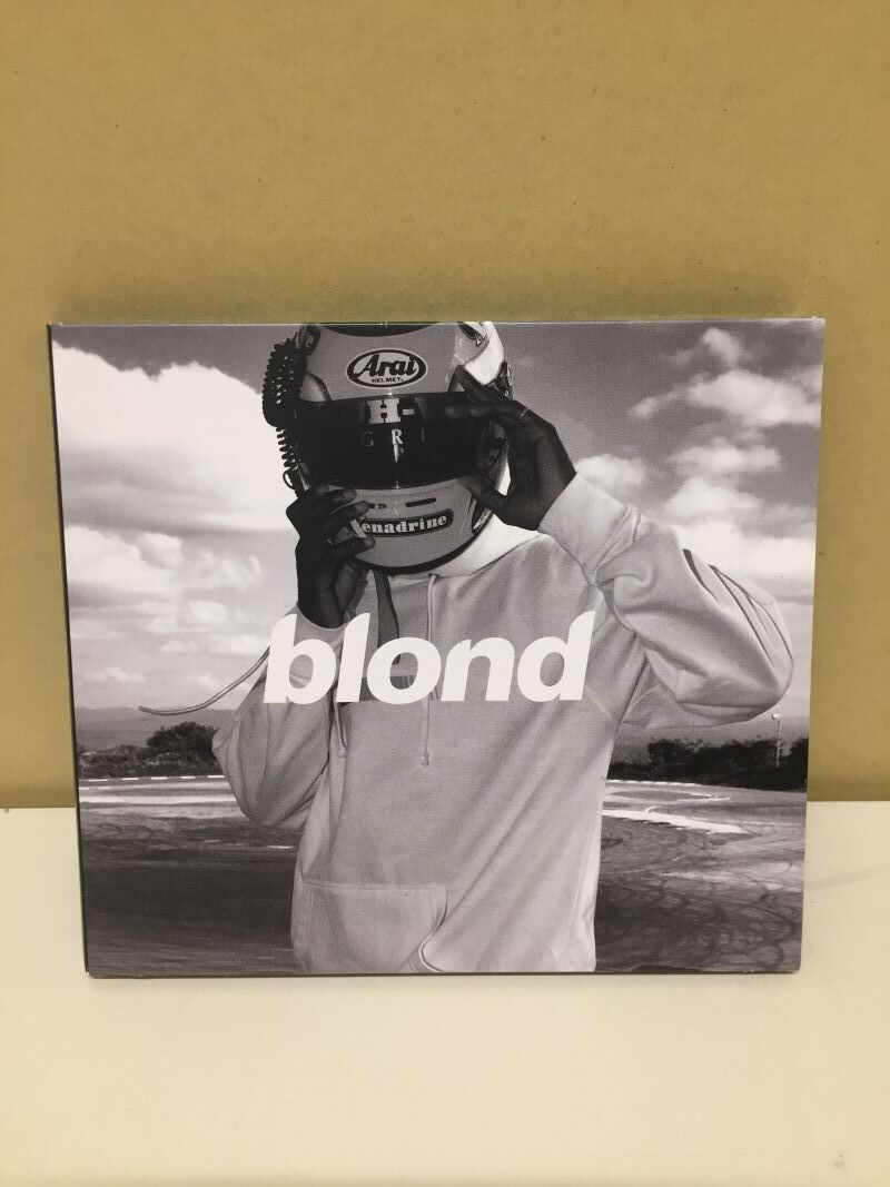 Frank Ocean名盤『BLOND』超稀少ジャケ違いVer.で入荷いたしまし Frank Ocean名盤『BLOND』超稀少ジャケ違いVer.で入荷いたしまし