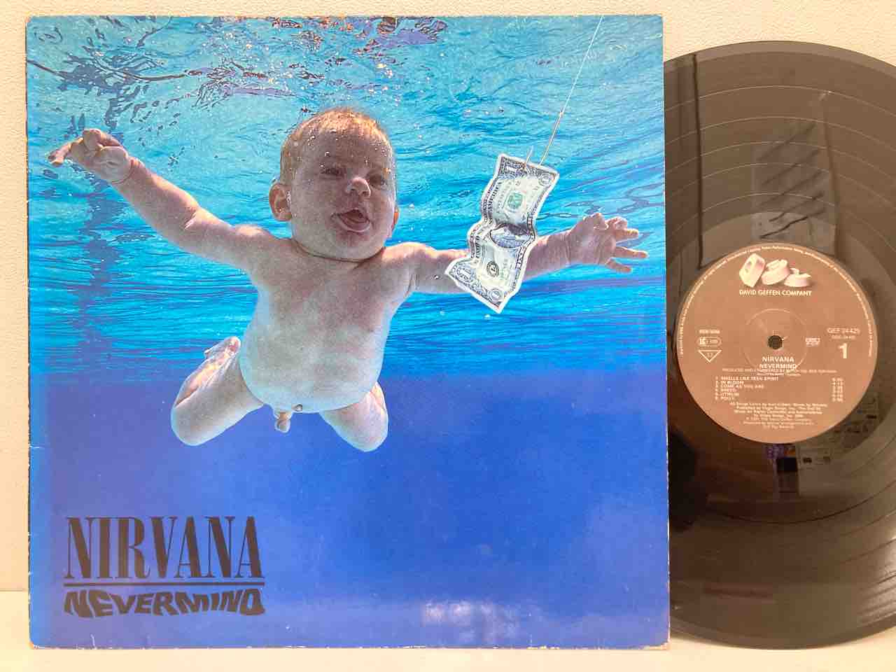 NIRVANA「NEVERMIND」「フロム・ザ・マディ・バンクス・オブ・ザ NIRVANA「NEVERMIND」「フロム・ザ・マディ・バンクス・オブ・ザ