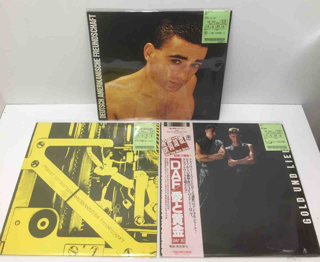 DAF』オリジナル含む中古レコードまとめて入荷いたしました