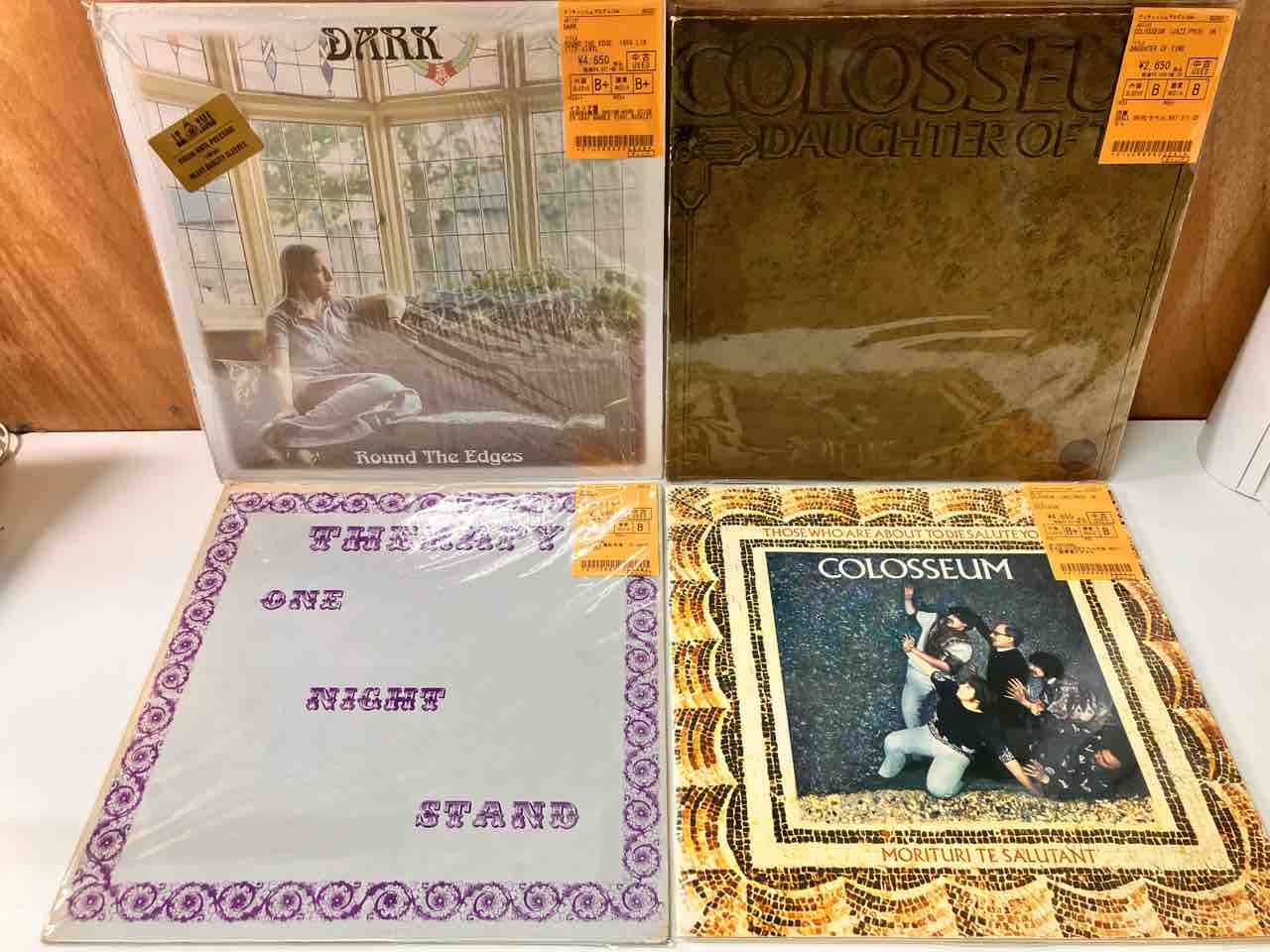 COLOSSEUM」「CARAVAN 」「KRAFTWERK」他 プログレ新着廃盤