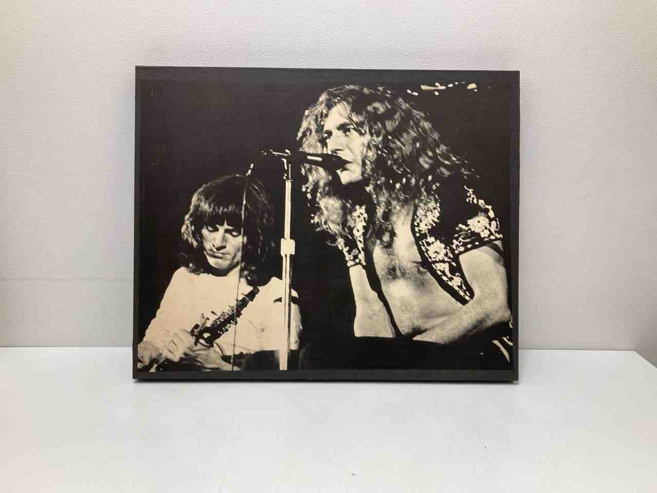 コレクターズアイテム】Aztec Cameraのバッグなど入荷致しました コレクターズアイテム】Aztec Cameraのバッグなど入荷致しました