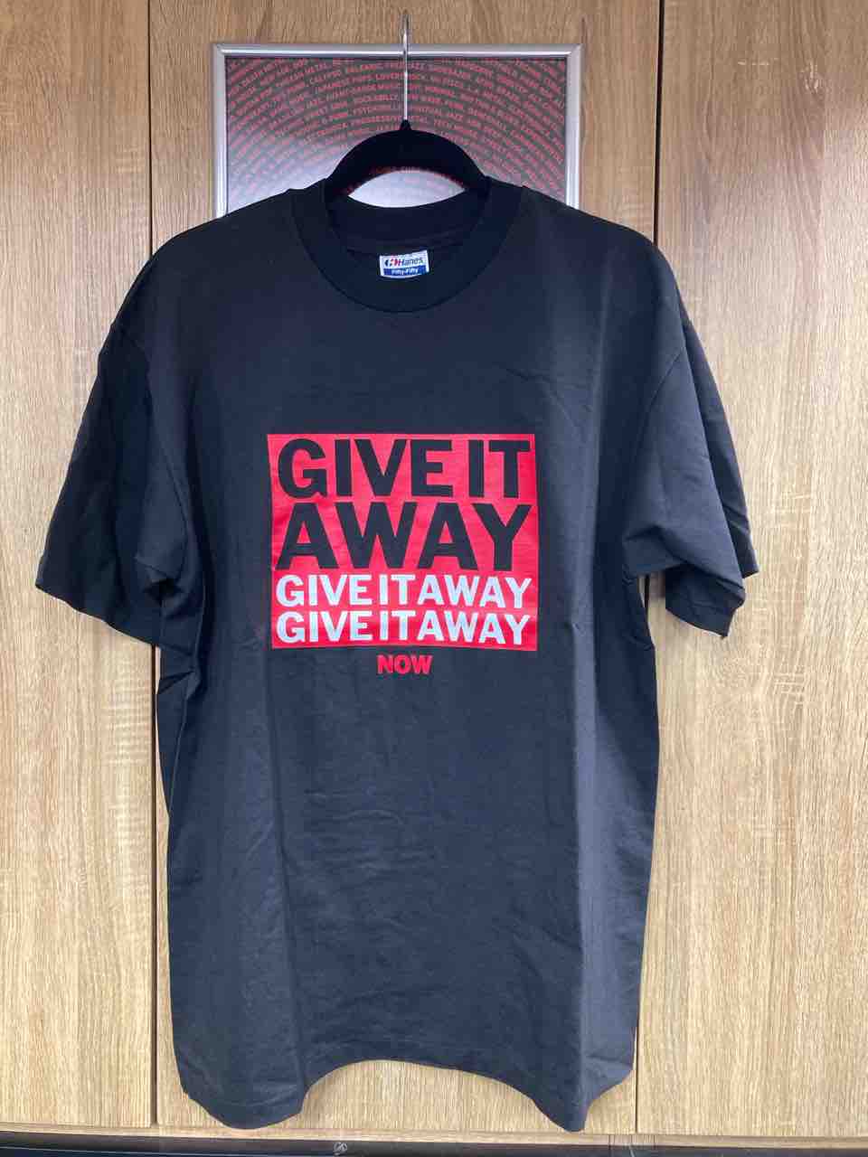 新品マドンナ MUISC非売品 TシャツLLサイズ