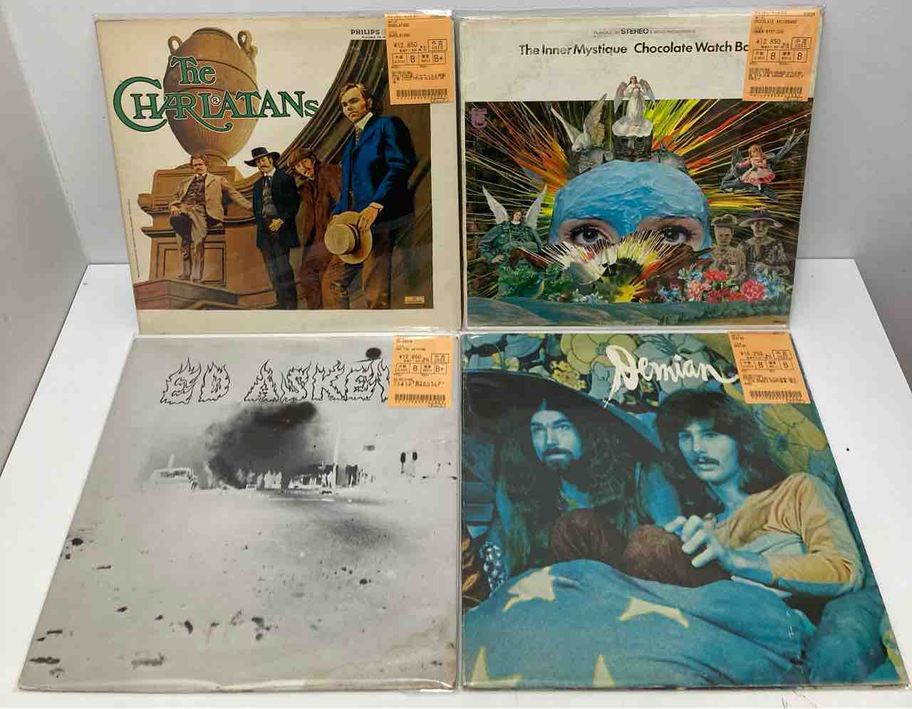 ARTHUR』『BUBBLE PUPPY』『DEMIAN』などロック・プログレ中心に
