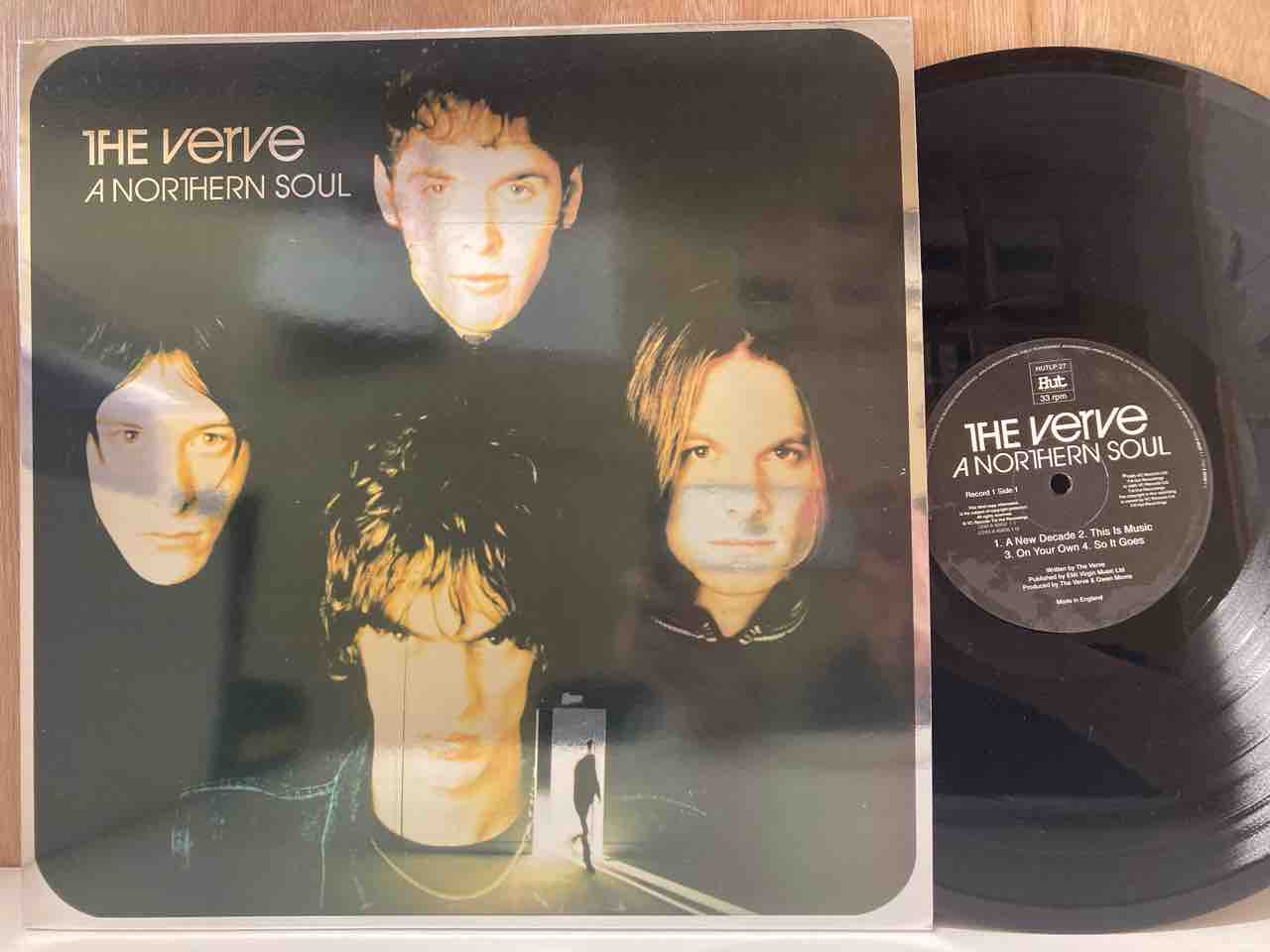 Blur The Best Of レコード LP 2枚組 2000年オリジナル盤 4/29(火祝) ロック('80～'00s)新着中古LP入荷情報！ : ディスク