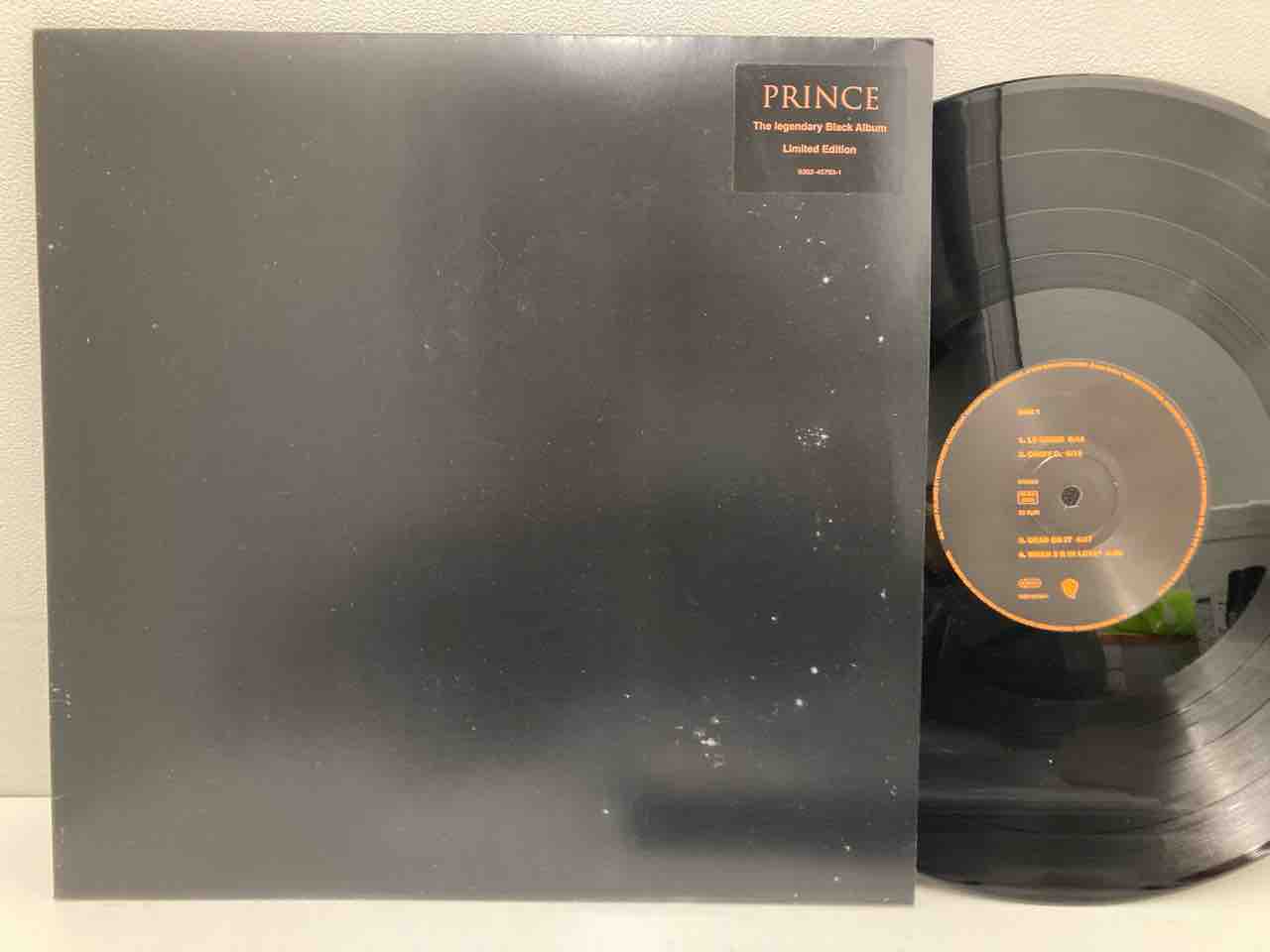 ★ＥＵ盤★『ブラック・アルバム』プリンスＬＰ PRINCE「BLACK ALBUM」EUオリジナル盤中古レコード入荷しました