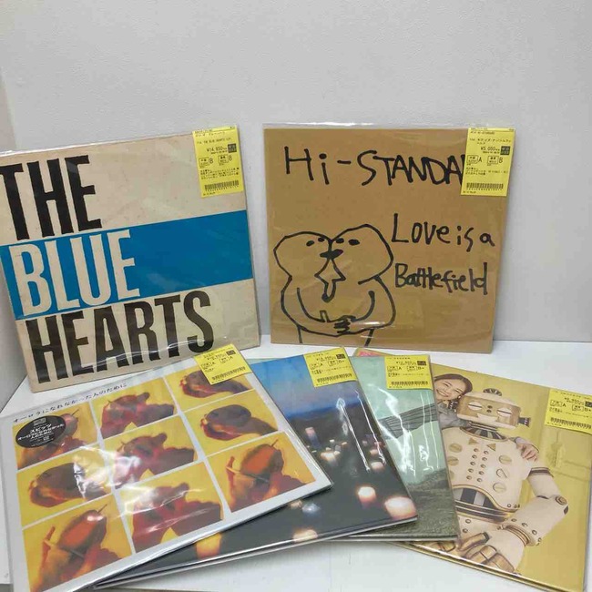 THE BLUE HEARTS、スピッツなど中古レコード多数入荷しております