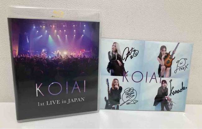 KOIAI CD 3枚 Photobook 3冊 サインり入写真 2枚 6c14bde1-s.jpg