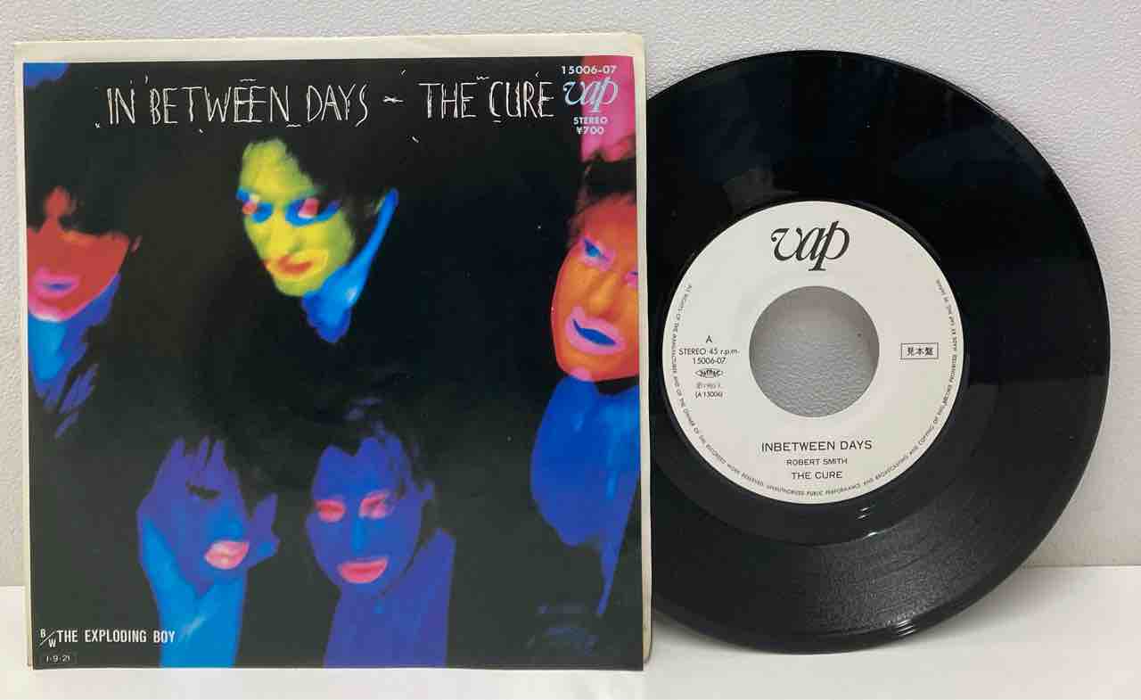 Nine Days Absolutely 7インチ　レコード　ジューク盤 廃盤】キュアー / IN BETWEEN DAYS 中古7インチシングルレコード入荷