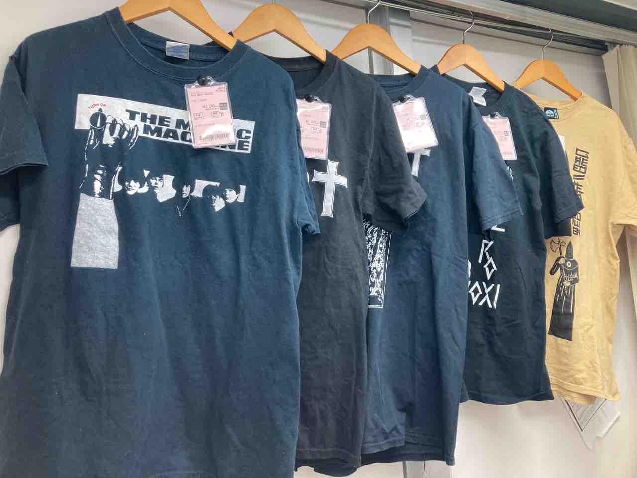 美品 RHINO Entertainment Tシャツ バンドT アーティスト 【公式通販】