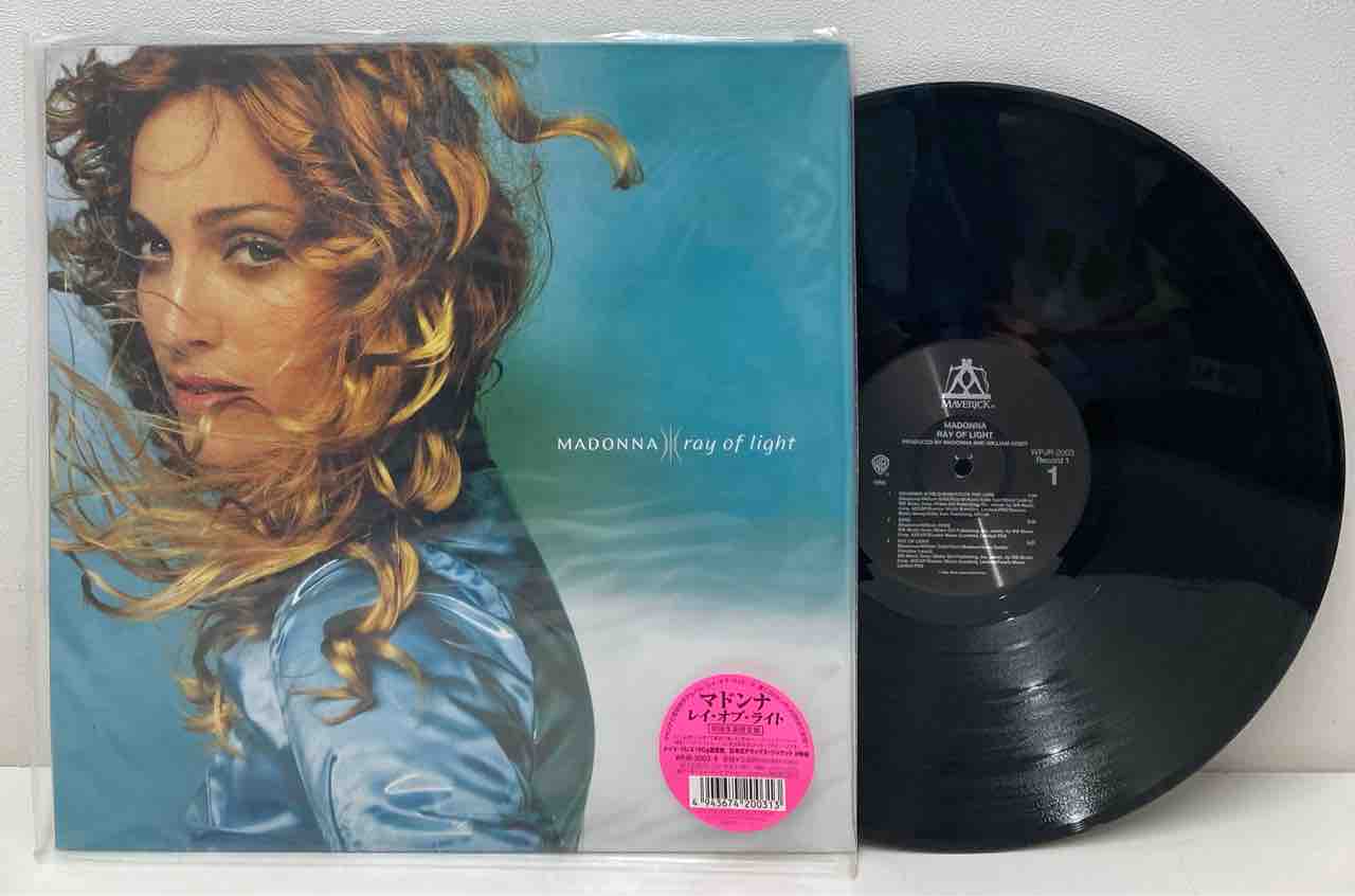マドンナ レコード マドンナ / レイ・オブ・ライト』『エンヤ /ウォーターマーク