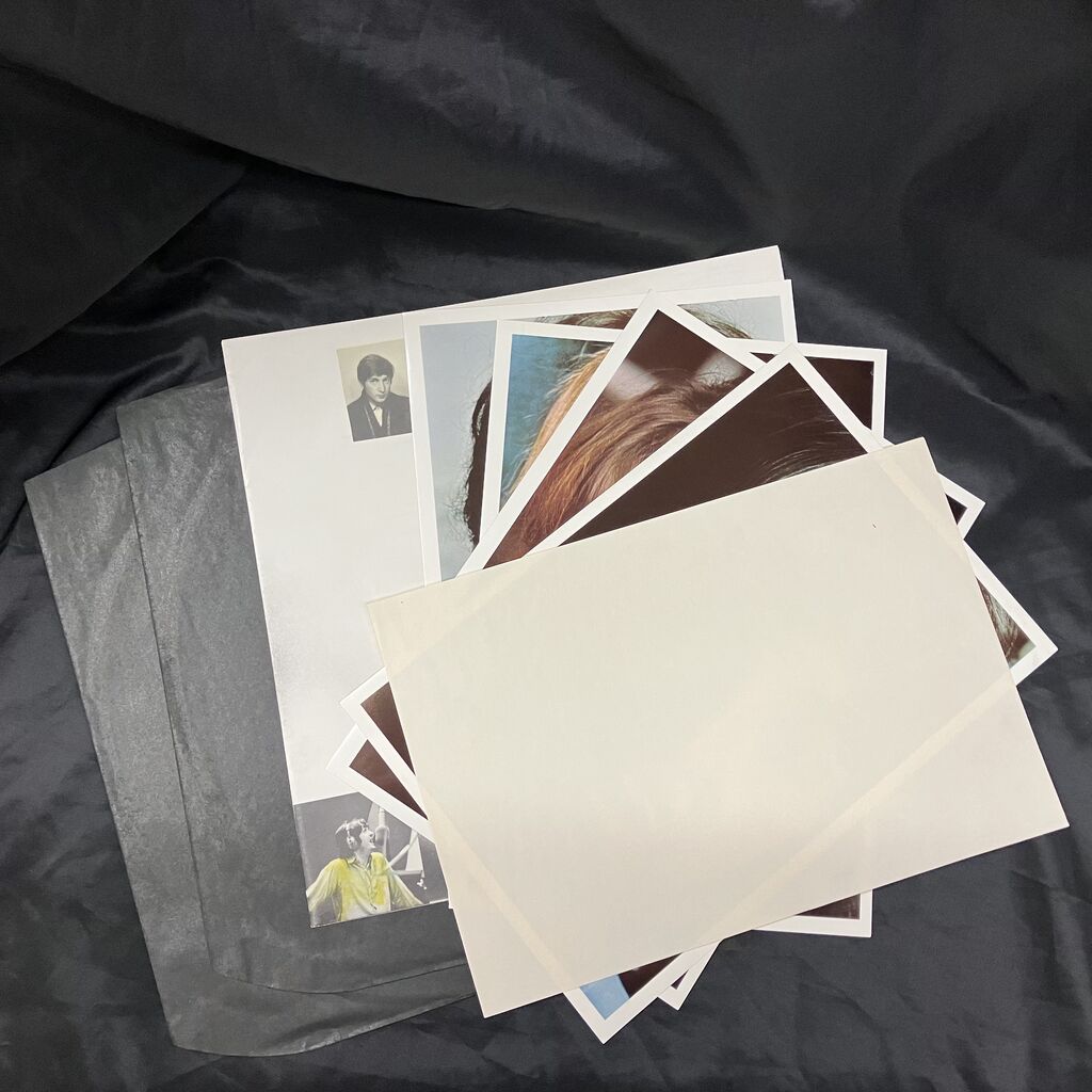10/29(日)『ビートルズ廃盤レコードセール』【写真】WHITE ALBUM