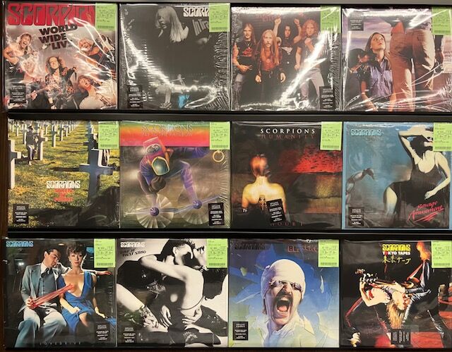 中古レコード新入荷】スコーピオンズのカラー盤LPが入荷致しました