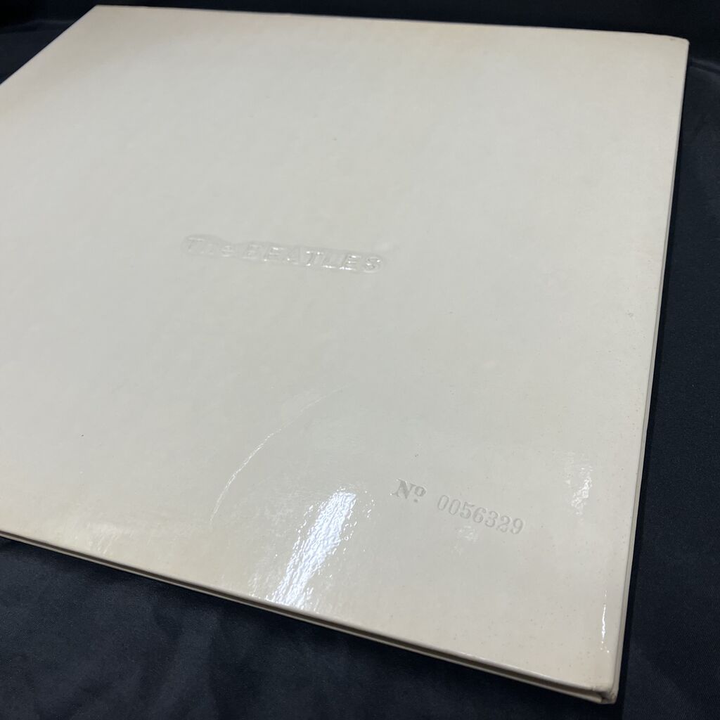 10/29(日)『ビートルズ廃盤レコードセール』【写真】WHITE ALBUM