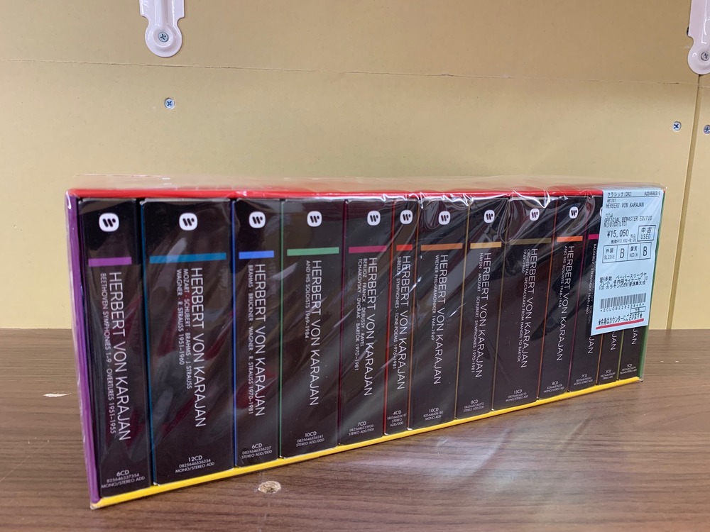 d3315019-s.jpg d3315019-s.jpg