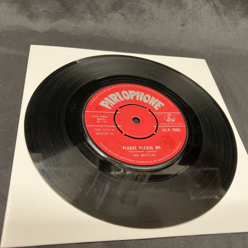 ビートルズ ○Please Please Me UK盤(45-R 4983)