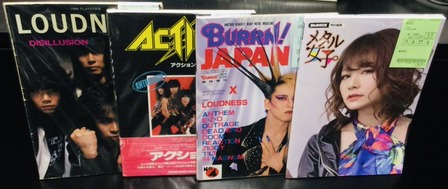 各種バンドスコアやアーティストオフィシャルブック、BURRN
