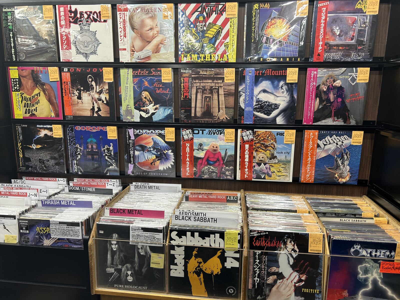 レコード・コーナー拡大記念！新着中古レコード約300点店頭出しいたし