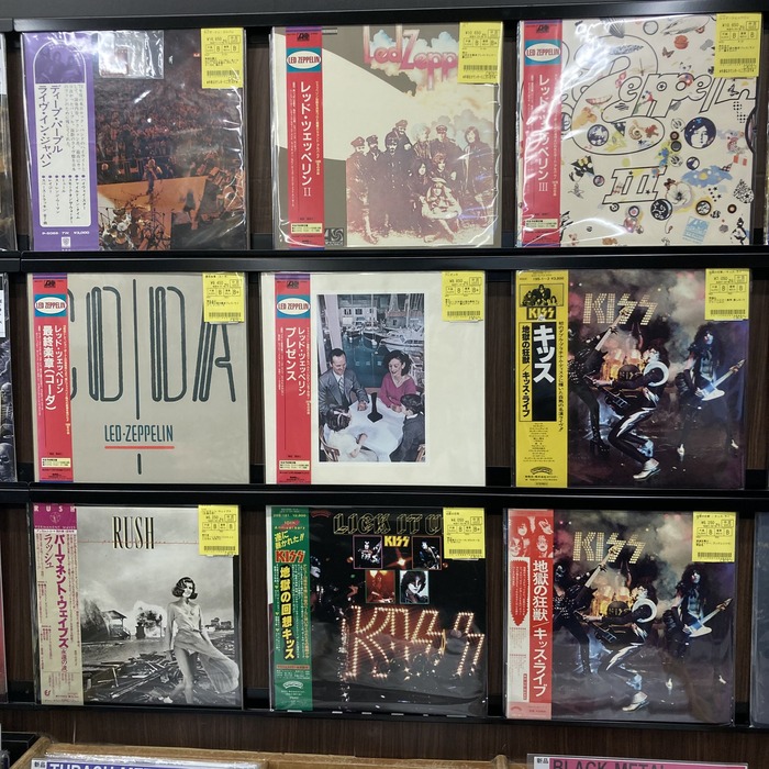 『THE WHO/イッツ・ハード』帯付・国内盤【中古LP 498b3342-s.jpg