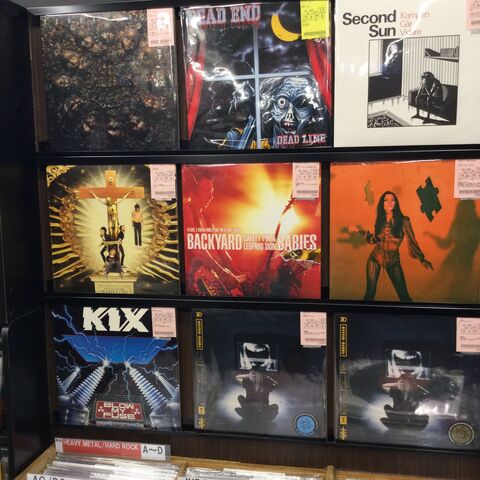 BACKYARD BABIES、BLACK SABBATH、MEGADETHなどの中古レコードが入荷