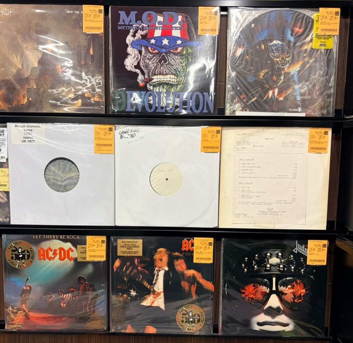 ボタン付リスト】HARD ROCK/HEAVY METALの中古LPが50点以上入荷いたし