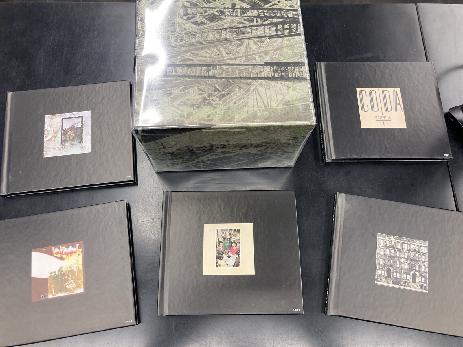 ✨中古品新着情報✨ AC/DC、TESTAMENT、ZAKK SABBATH、LED ZEPPELIN