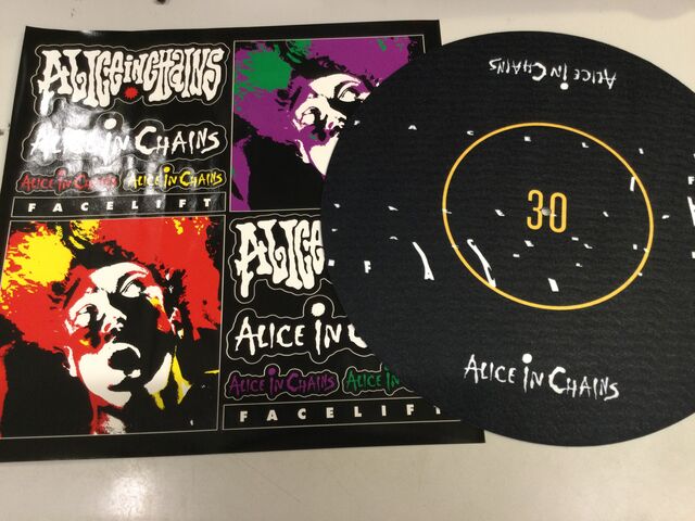 ALICE IN CHAINS『FACELIFT』デラックスLP BOXが入荷しました