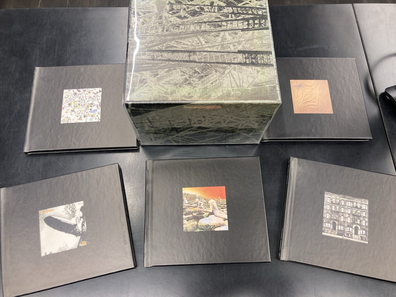 ✨中古品新着情報✨ AC/DC、TESTAMENT、ZAKK SABBATH、LED ZEPPELIN