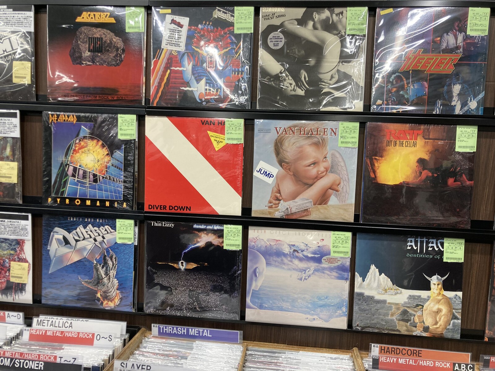 ATTACK, PRAYING MANTIS, RUSHなど中古レコードが入荷しました ATTACK, PRAYING MANTIS, RUSHなど中古レコードが入荷しました