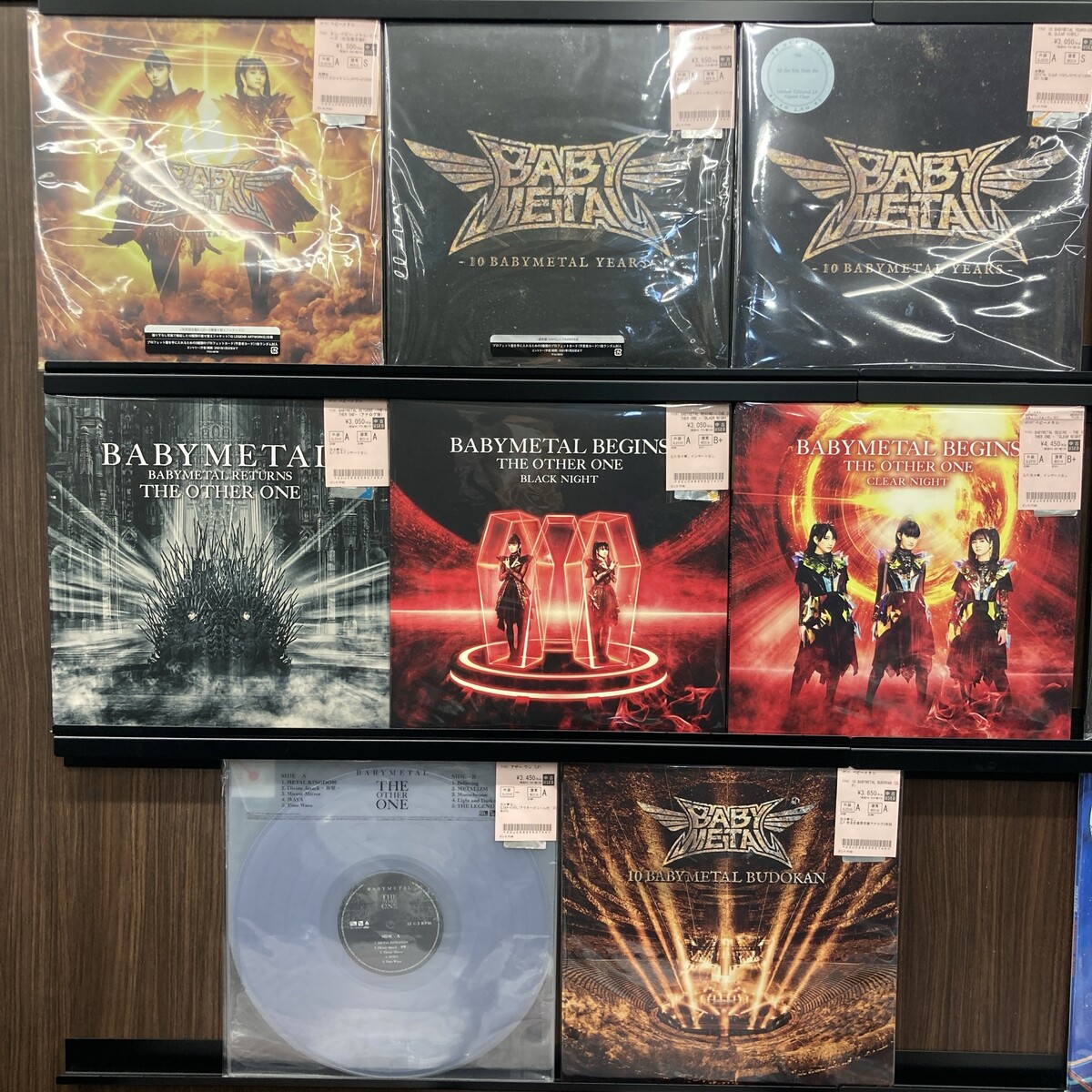 BABYMETALのレコード、CD、DVD/BLU-RAYがまとめて入荷しました