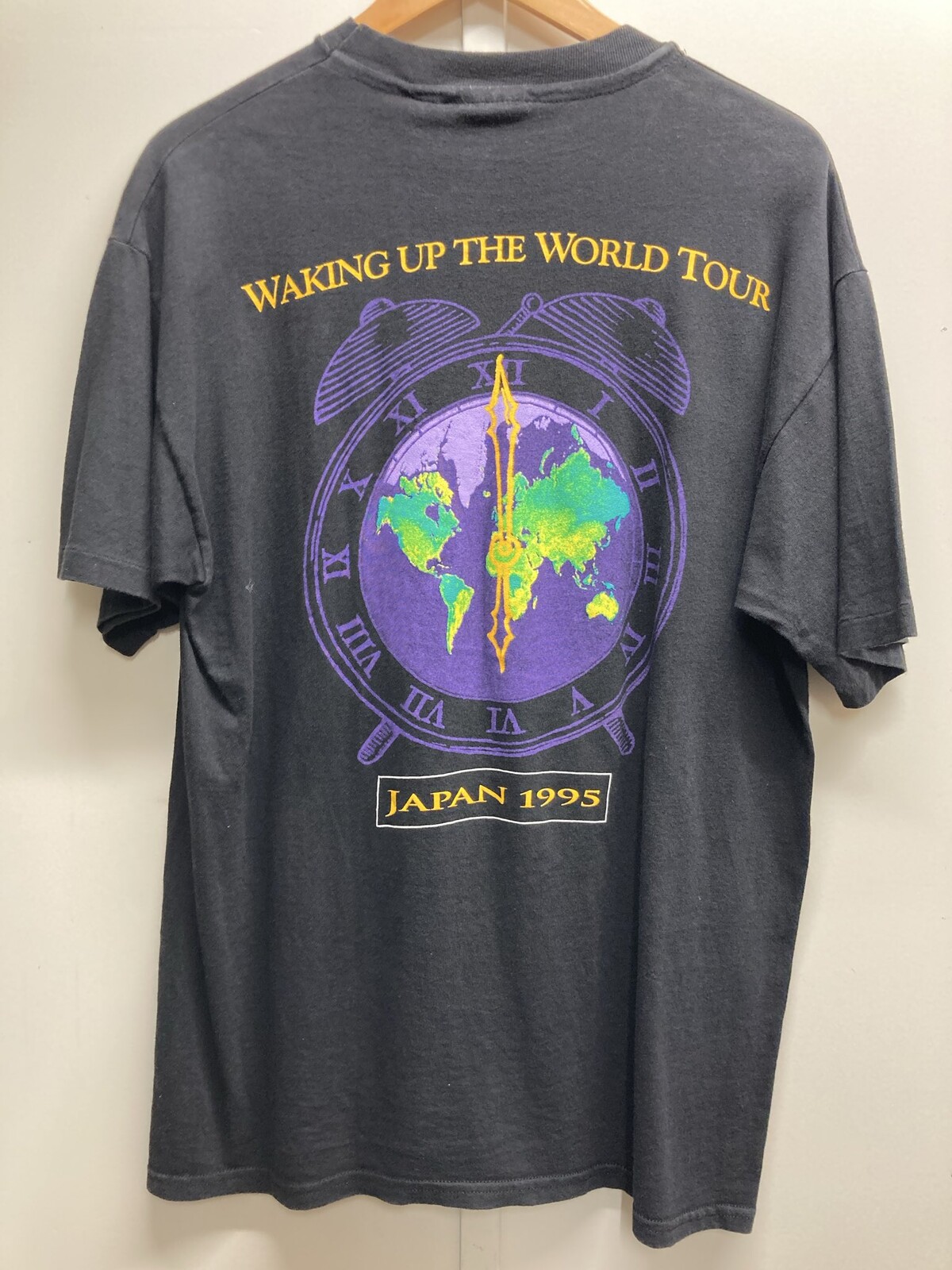 古着】DREAM THEATERの95年来日ツアーTシャツ販売中です！ : ディスク