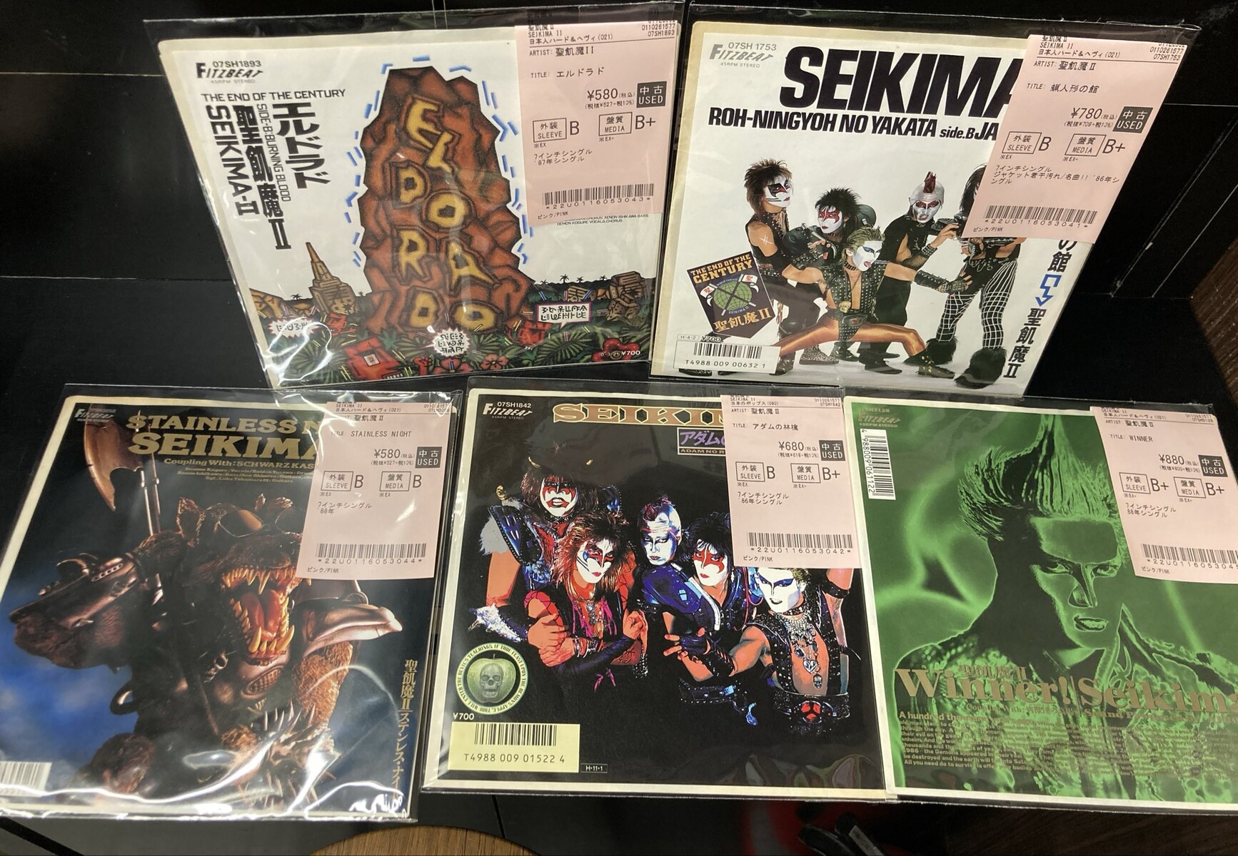 聖飢魔Ⅱのレコード、7インチ、8cmシングルCD、CDがまとめて入荷しま
