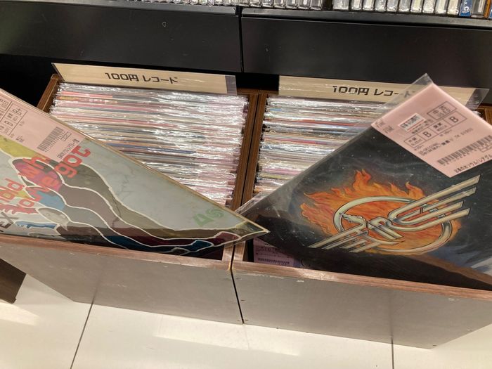 レコード100枚程度 レコード100枚