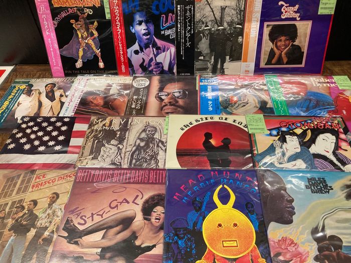 LOUD 2枚 2nd 日本盤 帯付き レア 60147c6d.jpg