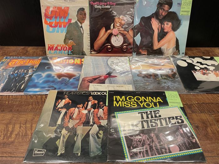 SOUL／R＆B 究極のLPコレクション アナログ再発盤 ３枚セット 中古美品 オンラインショップ購入ボタン設置しました！オンラインにてご